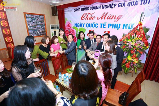 cong-dong-gia-qua-tot-chuc-mung-ngay-8-3